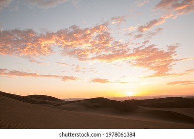 Huocachina Sand Buggy Tour In Sunset