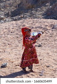 Hurghada Egypt 12122019 Bedouin Children Entertain Stock Photo ...