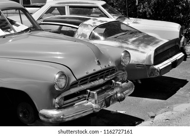 Hurricane, Utah, USA on July 26, 2018 : Old cars. - Shutterstock ID 1162727161