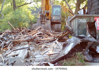 Hurricane Wind Damage In Cincinnati Neighborhood 2008