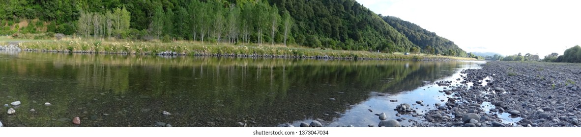 Hutt River At Upper Hutt 