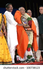 HYDERABAD,AP,INDIA-APRIL 03:Telugu Cinema Actor Akkineni Nageswara Rao Felicitated During VB Rajendra Prasad Asiti Mahotsav On 03 April,2012 In Hyderabad,Ap,India.Active In Film Industry Since 1941.