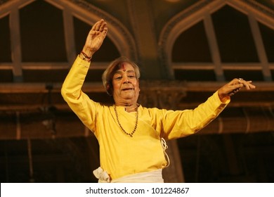 HYDERABAD,AP,INDIA-APRIL 24:Padma Vibhushan Pandit Birju Maharaj Leading Exponent Of Kathak Dance Performs During Heritage Week At Chowmohalla Palace On April 24,2012 In Hyderabad,Ap,Inda.