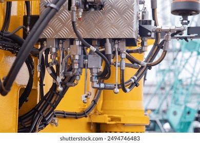 Hydraulic Systems, Valves, and Controls of Mobile Cranes: Providing Superior Lifting Power for Heavy Loads