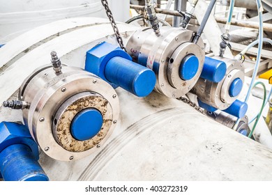 Hydraulic torque