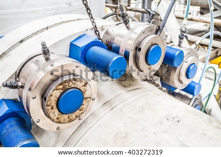 Hydraulic torque