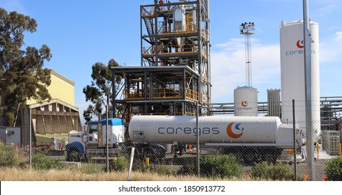 Hydrogen Pilot Plant, Loy Yang, Victoria Australia 10 November 2020.  Coregas Transport Loading Hydrogen For Delivery To Hastings Victoria Prior To Shipment To Japan In Purpose Built Ships.