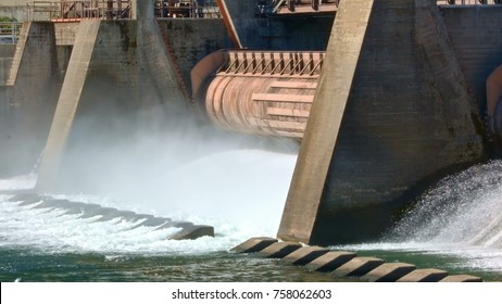 Hydropower hydroelectric green energy Leaburg Dam Mckenzie River Eugene Oregon