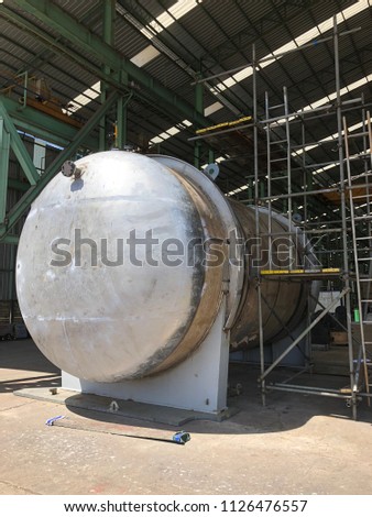 Hydrostatic test horizontal vessel  Pressure Vessel Fabrication