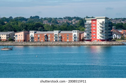 Hythe, Hampshire, England, UK. 2021. New Build Flats And Apartments Overlooking Southampton Water, UK.