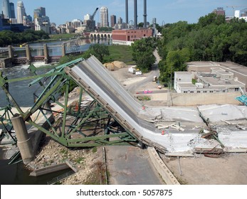 I-35W Bridge Collapse In Minneapolis