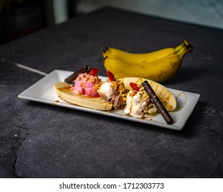 Ice Cream Banana Split Indonesia