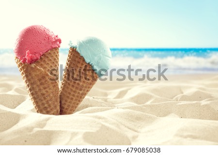 ice cream and beach 