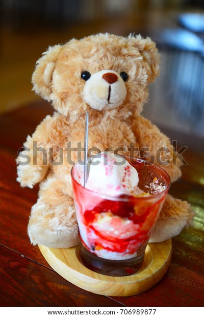 ice cream teddy