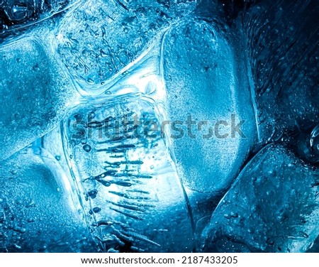 The ice cube shape has been adjusted to add color,It will help refresh and make you feel good.