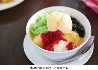 Ice Kacang, ABC, Cendol With Ice Cream Asian Dessert