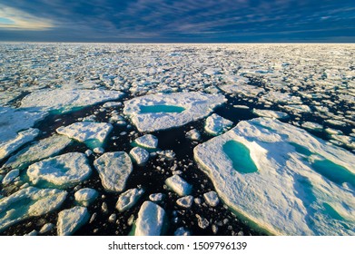 Ice Pack Arctic Circle Barentsoya Svalbard Stock Photo 1509796139 ...