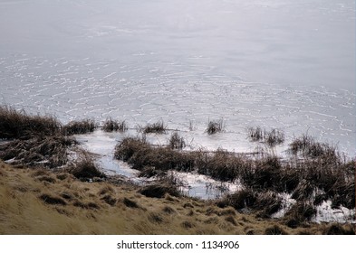 Ice structured pond