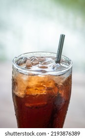 Ice Tea Close Up Photography With Bokeh Background Premium Photo