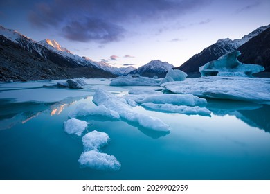 Icebergs in Tasman Lake below Aoraki Mount Cook and Tasman Glacier - Shutterstock ID 2029902959