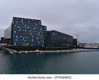 Reykjavik City Hall Images Stock Photos Vectors Shutterstock