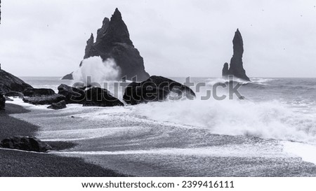 Icelandic beach with one of the best landscapes in the world. Photograph with rocks and a beach at Vik in Iceland. Nature photo in Iceland. Landscapes of the world.