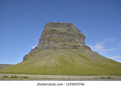 Icelandic mountain at route N1