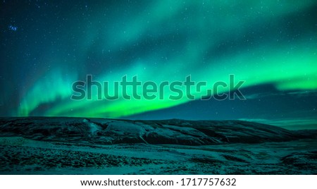Icelandic Northen Light whit star