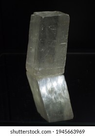 Icelandic Spar Calcite Birefringence Cluster