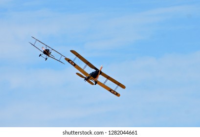 ICKWELL, BEDFORDSHIRE, ENGLAND - AUGUST 05, 2018: Vintage  Bristol F2.B  And Sopwith Camel WW1 Aircraft In Flight.