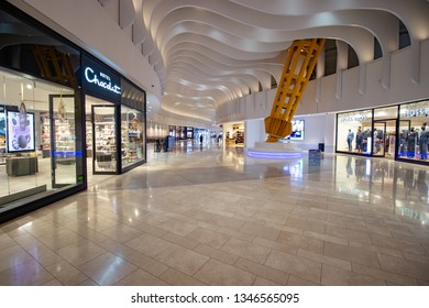 Icon Outlet O2 London England March Stock Photo Shutterstock