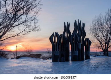 Icy Winter Sunset In Montreal's Parc René-Lévesque