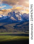 Idaho scenery in the Sawtooth mountains