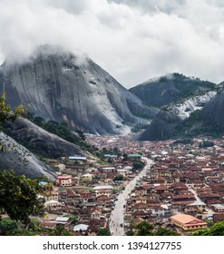 Idanre Hill , an awesome and beautiful natural landscapes in Nigeria.
The people people of Idanre lived on these massive rocks for over a hundread year. Just under 30 kilometres southwest of Akure, On