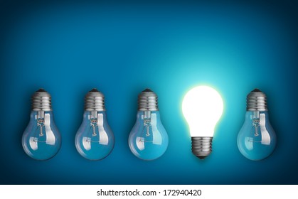 Ideenkonzept mit Reihe von Glühbirnen und Glühbirnen