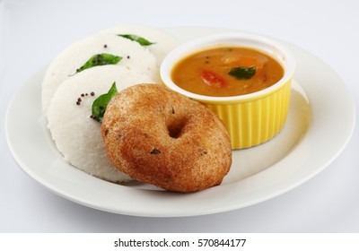 Idli Vada With Sambar,vadai,vade