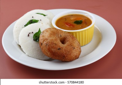 Idli Vada With Sambar,vadai,vade