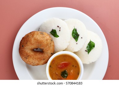 Idli Vada With Sambar,vadai,vade