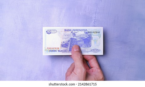 5,178 Counting rupiah Images, Stock Photos & Vectors | Shutterstock