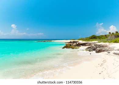 Idyllic Beach Caribbean Sea Playacar Mexico Stock Photo 114730336 ...