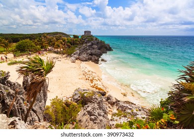 Idyllic Caribbean beach at the Mayan ruins temple of Tulum, Mexico