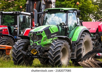 Ignalina Lithuania 20220723 Deutz Fahr 6185 Stock Photo 2182077085 ...