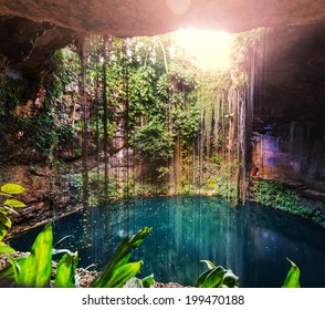 Ik-Kil Cenote,  Mexico