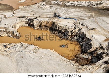 Illegal mining in the Peruvian jungle