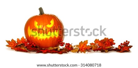 Foto Bild Spooky carved halloween pumpkin and scary mystery fire ghosts