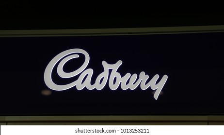 Paper Cadbury Dairy Milk Brand Logo - Chocolate - Executive Summary Transparent  PNG