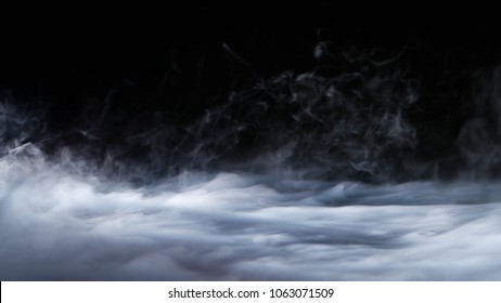 Superposición de niebla de nubes de humo de hielo seco realista perfecta para componer en sus tomas. Simplemente colóquelo y cambie su modo de fusión a pantalla o agregar.