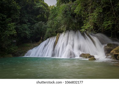 カクテル、リーチ滝、ジャマイカ
