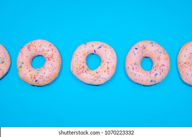 Rose donut trang trí phong cách simpsons