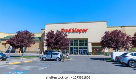 File:Fred Meyer Jewelers logo.svg - Wikipedia